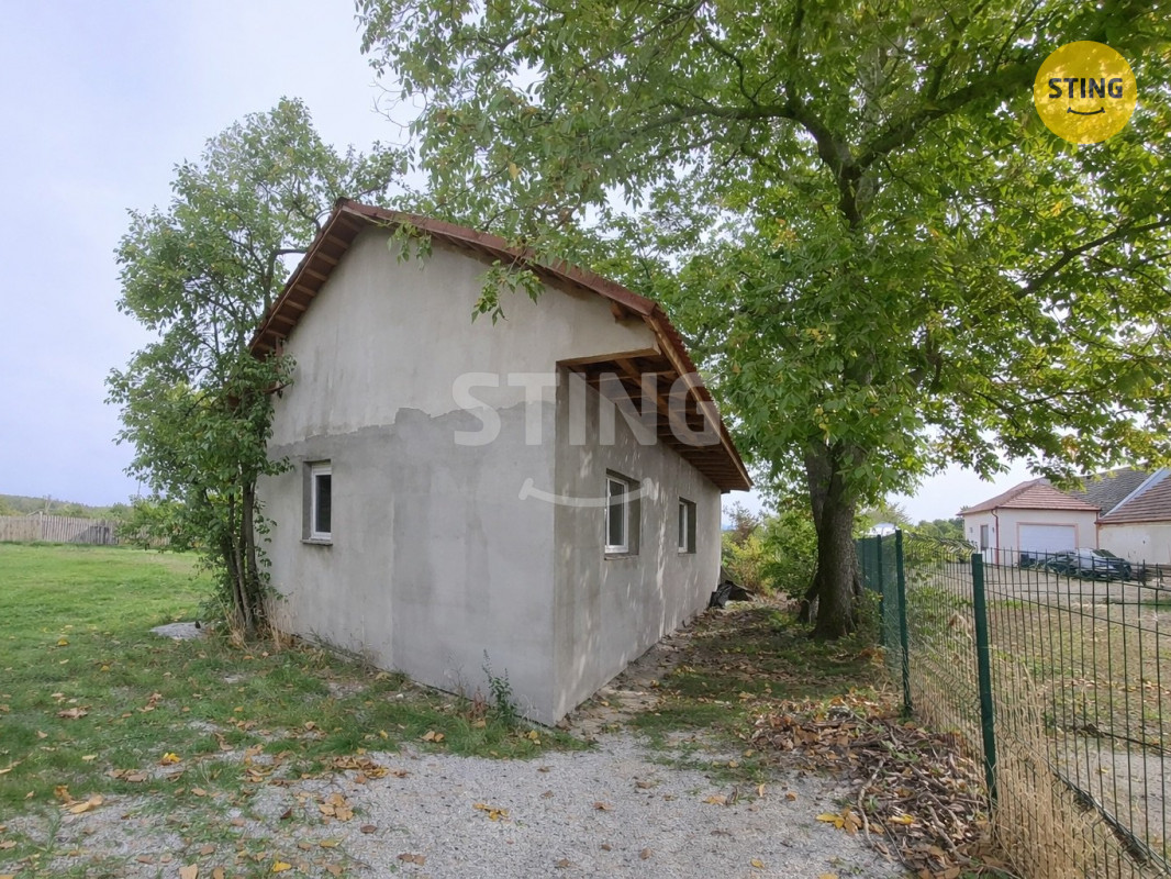 dům zepředu.jpeg