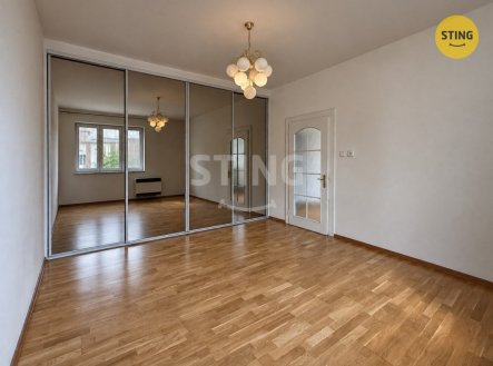Pronájem bytu, 3+1, 100 m²