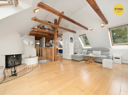Prodej domu/vily, 428 m² obrázek
