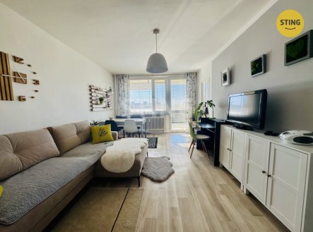 Pronájem bytu, 2+1, 60 m²