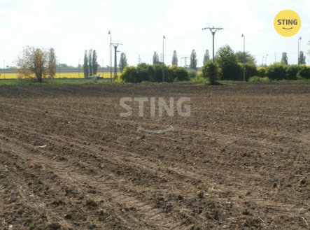Prodej pozemku pro komerční výstavbu, 7 349 m²
