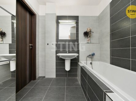 Prodej bytu, 3+kk, 86 m²