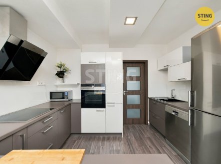 Prodej bytu, 3+kk, 86 m²