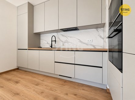 Pronájem bytu, 3+kk, 78 m²