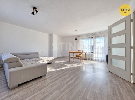 Pronájem bytu, 3+1, 110 m²