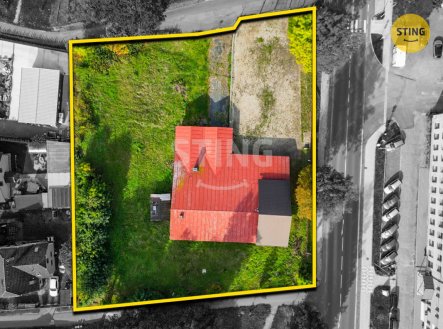 Prodej komerčního objektu, nákupní středisko, 3 768 m²