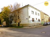 Prodej komerčního objektu, administrativní budova, 450 m²