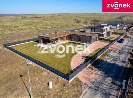Prodej pozemku pro bydlení, 1 894 m²