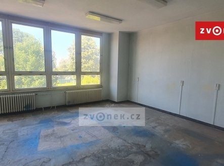Pronájem obchodní prostory, 155 m²
