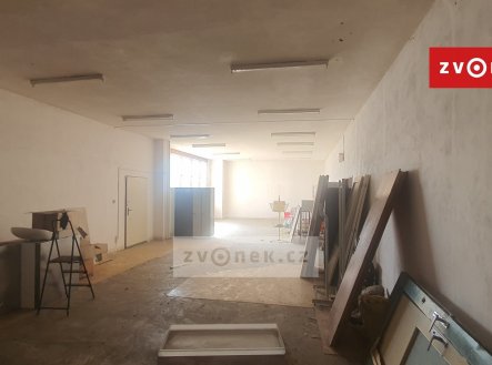 Pronájem obchodní prostory, 155 m²