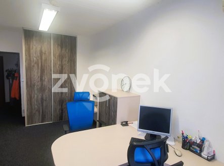 Pronájem kanceláře, 28 m²