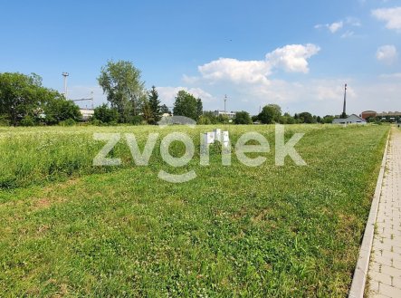Prodej pozemku pro bydlení, 1 053 m²