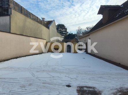 Pronájem komerčního objektu, jiný, 25 m²