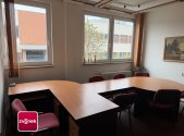 Pronájem kanceláře, 151 m²
