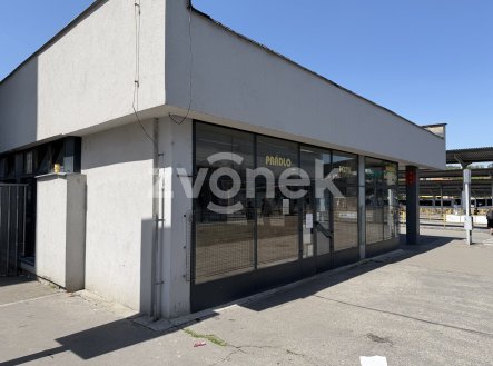 Pronájem obchodní prostory, 68 m²