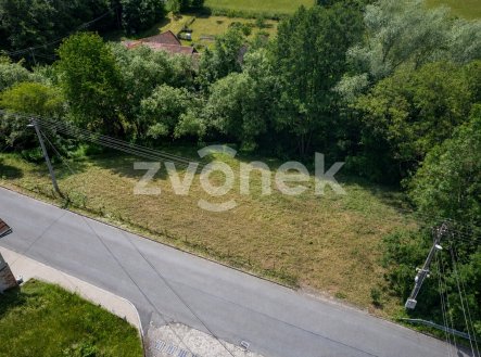 Prodej pozemku pro bydlení, 1 784 m²