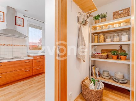 Prodej bytu, 3+kk, 71 m²