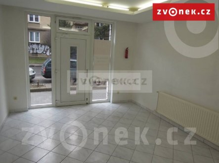 Pronájem kanceláře, 78 m²