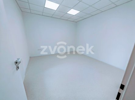Pronájem obchodní prostory, 107 m²
