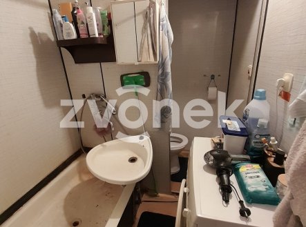Pronájem bytu, 1+kk, 33 m²