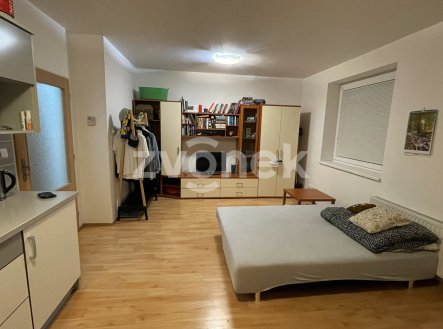 Pronájem bytu, 1+kk, 32 m²