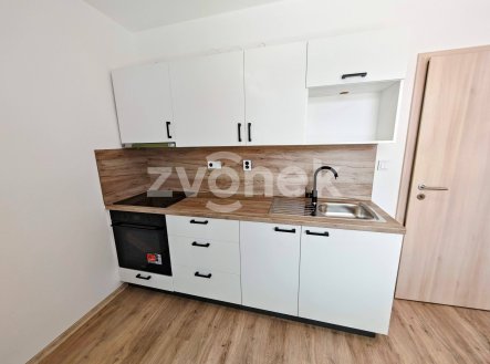 Pronájem bytu, 1+kk, 32 m²