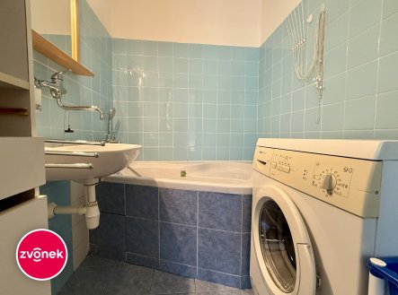 Pronájem bytu, 3+1, 90 m²