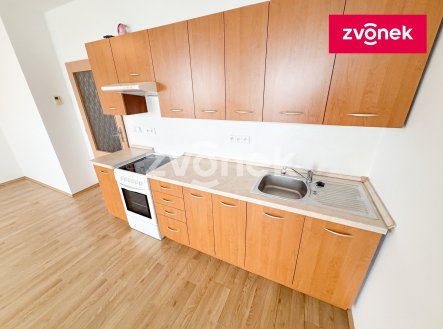 Pronájem bytu, 1+kk, 32 m²
