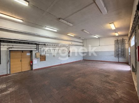 Pronájem komerčního objektu, sklad, 81 m²