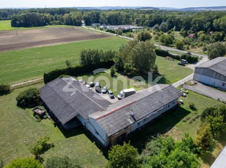 Prodej komerčního objektu, jiný, 740 m²