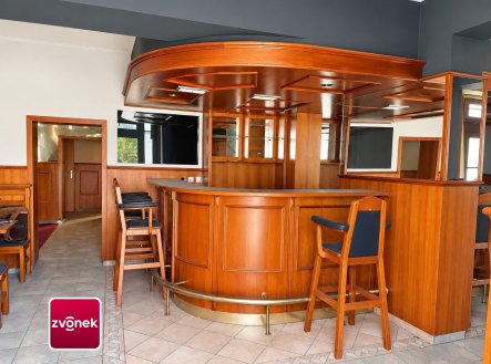 Pronájem restaurace, 165 m²
