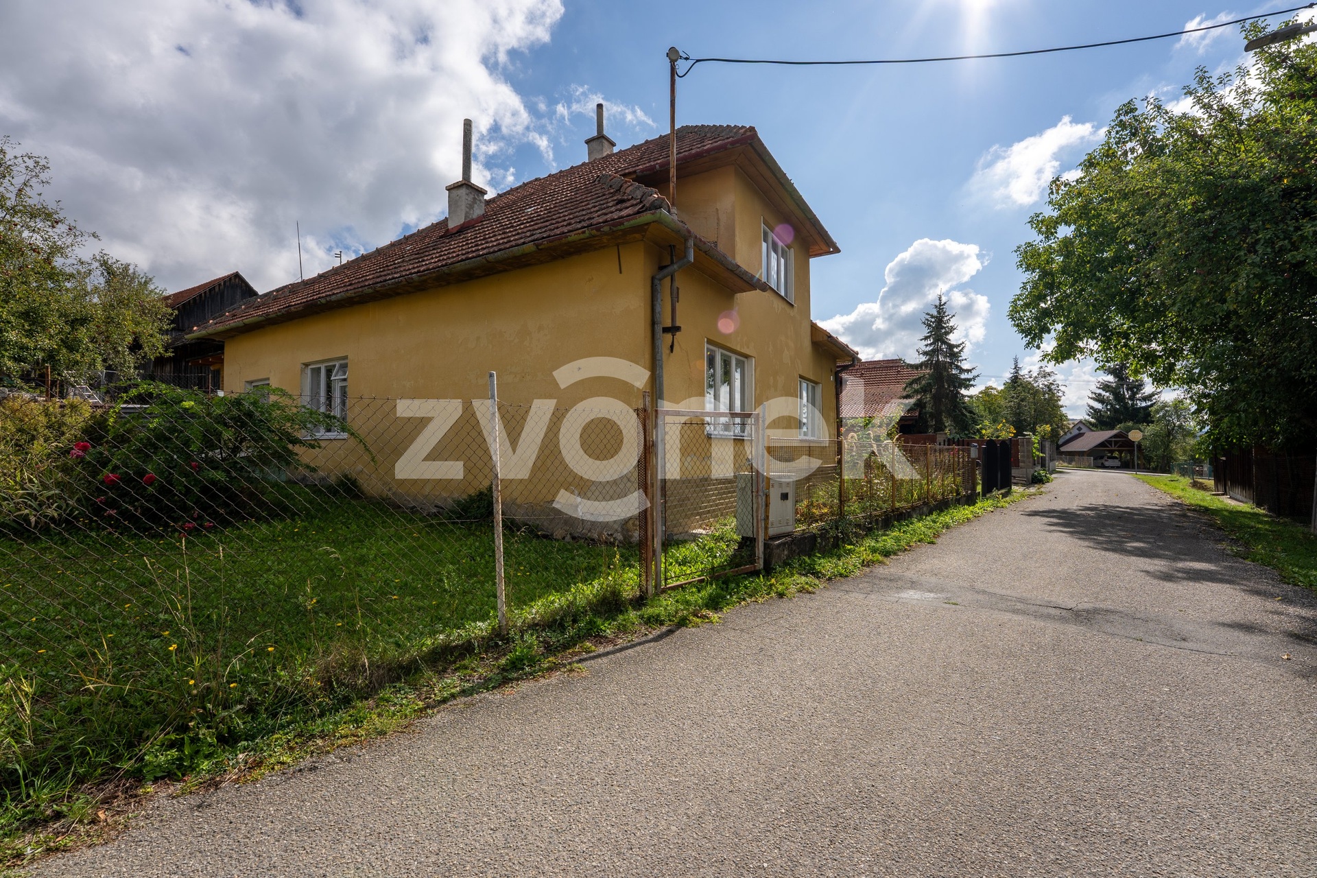 pohled z ulice