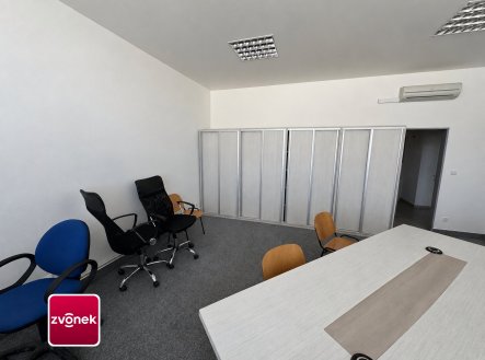 Pronájem komerčního objektu, jiný, 2 054 m²