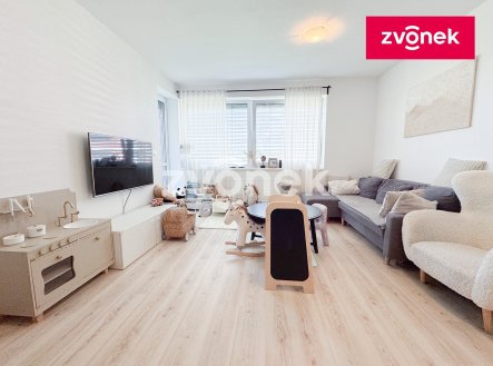 Pronájem bytu, 2+kk, 58 m²