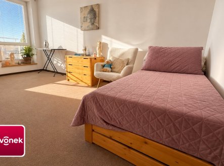 Pronájem bytu, 2+kk, 44 m²