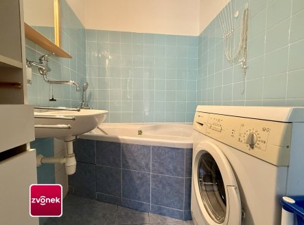 Pronájem bytu, 3+1, 90 m²