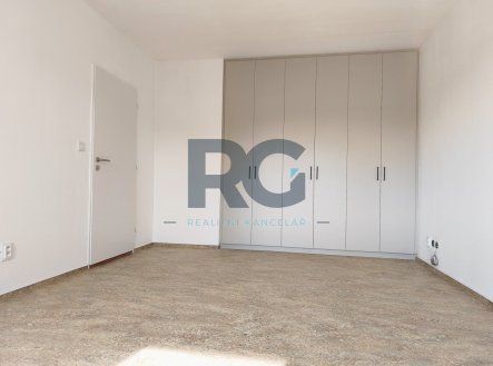 Pronájem bytu, 1+1, 40 m²