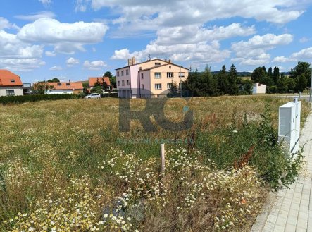 Prodej pozemku pro bydlení, 911 m²