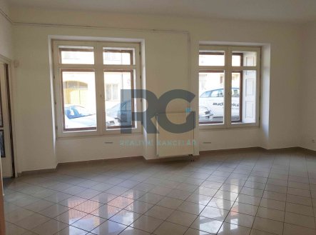 Pronájem obchodní prostory, 38 m²