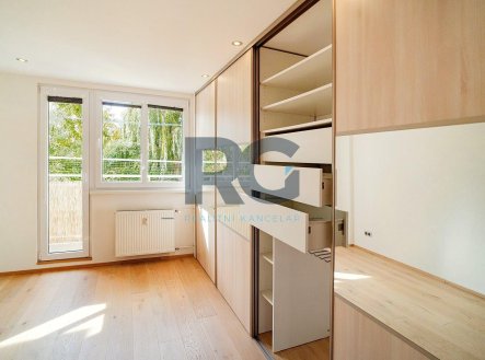 Prodej bytu, 3+kk, 71 m²