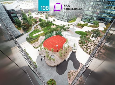 Pronájem kanceláře, 2 224 m²