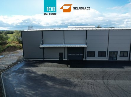 Pronájem komerčního objektu, sklad, 1 300 m²
