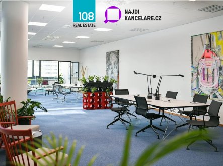 Pronájem kanceláře, 4 376 m²