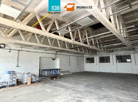 Pronájem komerčního objektu, sklad, 4 800 m²
