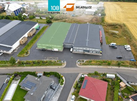 Pronájem komerčního objektu, sklad, 1 890 m²