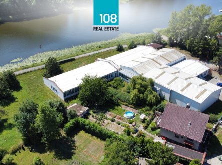 Prodej komerčního objektu, výroba, 1 999 m²
