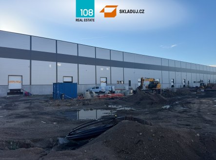 Pronájem komerčního objektu, sklad, 10 481 m²