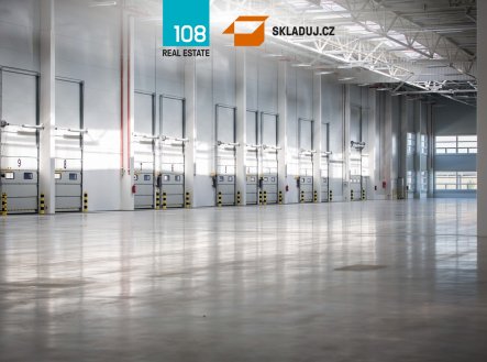 Pronájem komerčního objektu, sklad, 6 800 m²