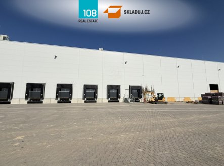 Pronájem komerčního objektu, sklad, 3 000 m²