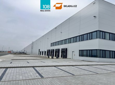 Pronájem komerčního objektu, sklad, 15 000 m²